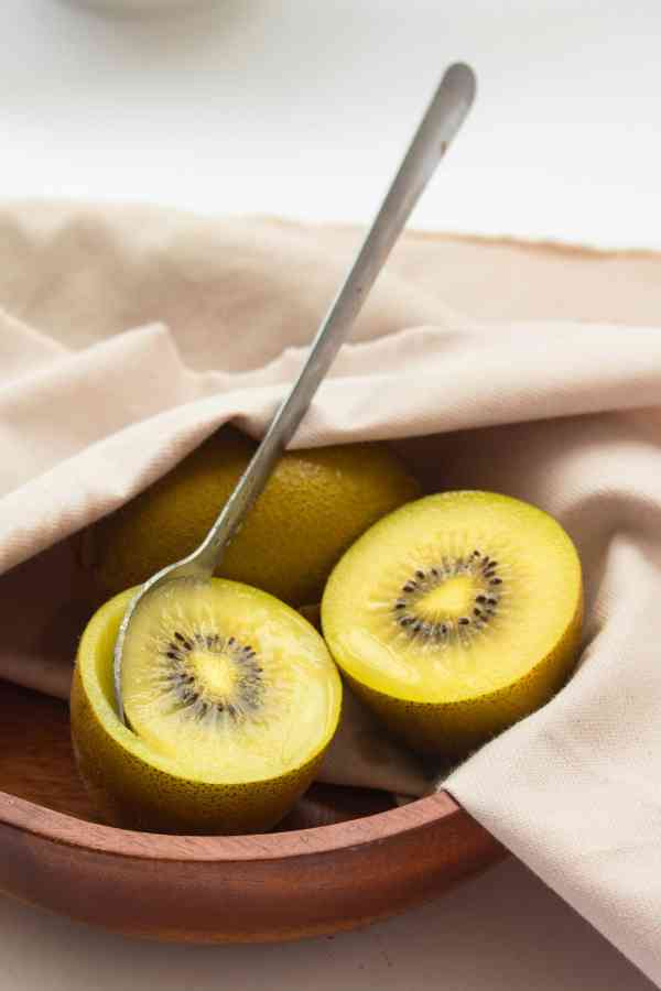 kiwi al cucchiatio