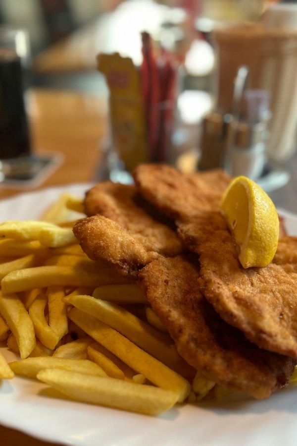 cotoletta e patatine